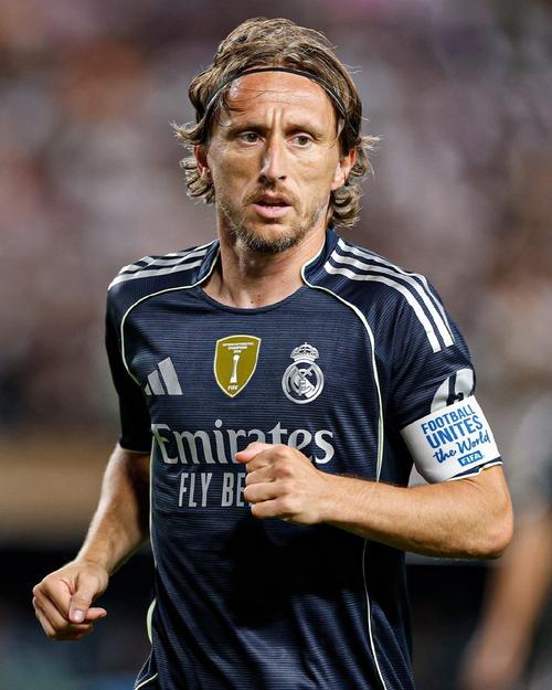 5000字解析萨拉赫爆炸采访 凭啥别人犯错能保住位置，我不行？