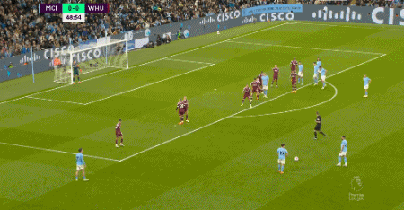 继姆巴佩之后，凯恩是本赛季第二位打入25球的五大联赛球员