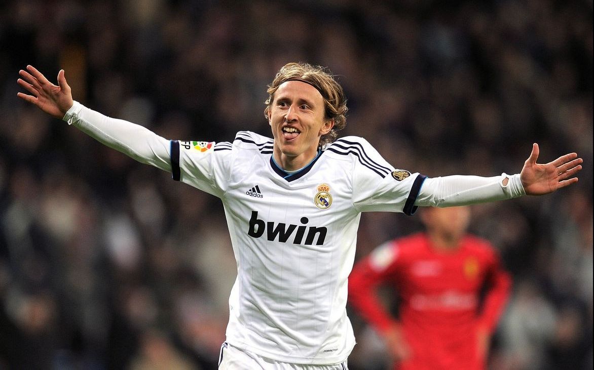 詹：现在的身体状态还不是很好；施洛特贝克整天说“废话”