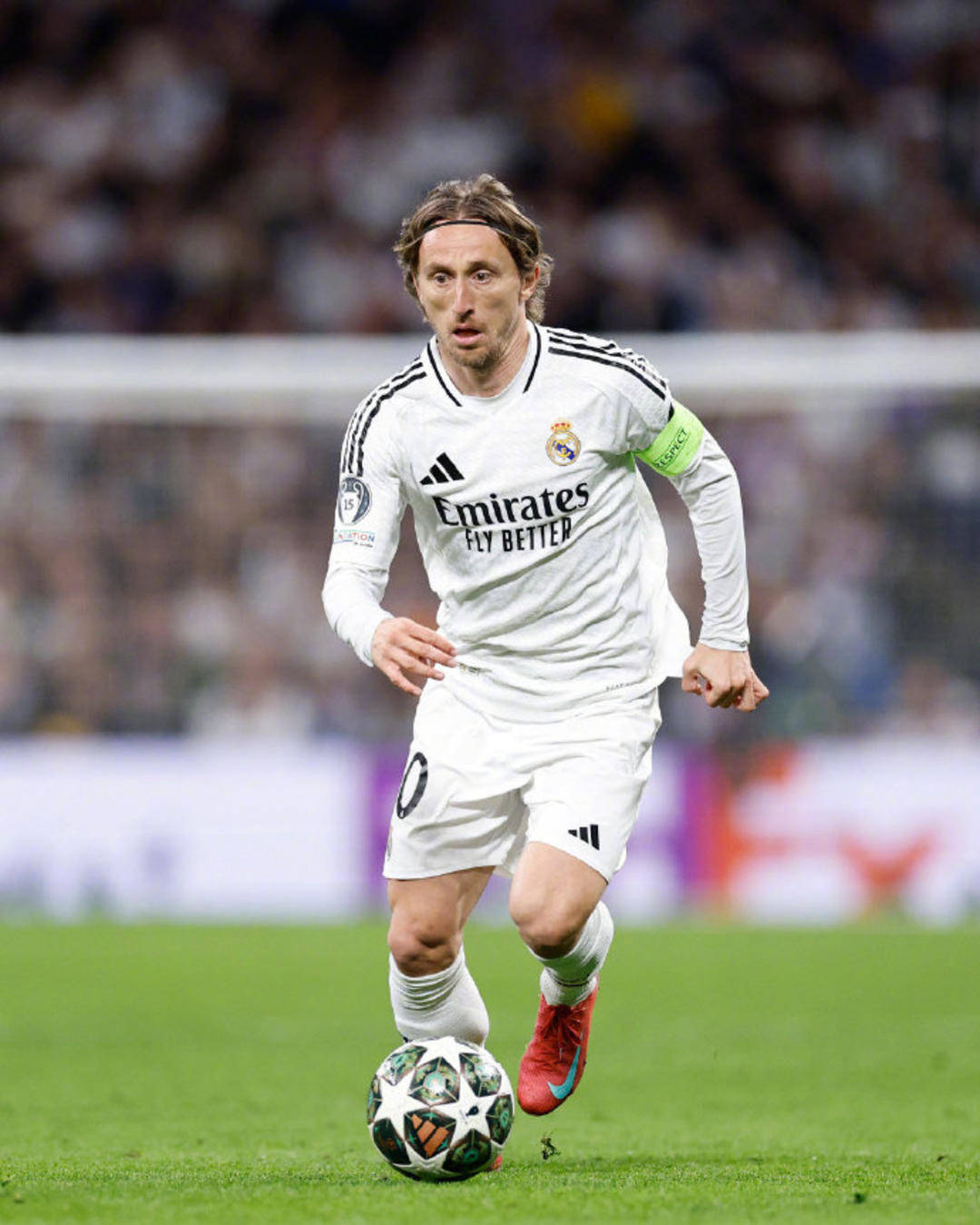 状态火热！杰伦威19中11轰赛季新高25分